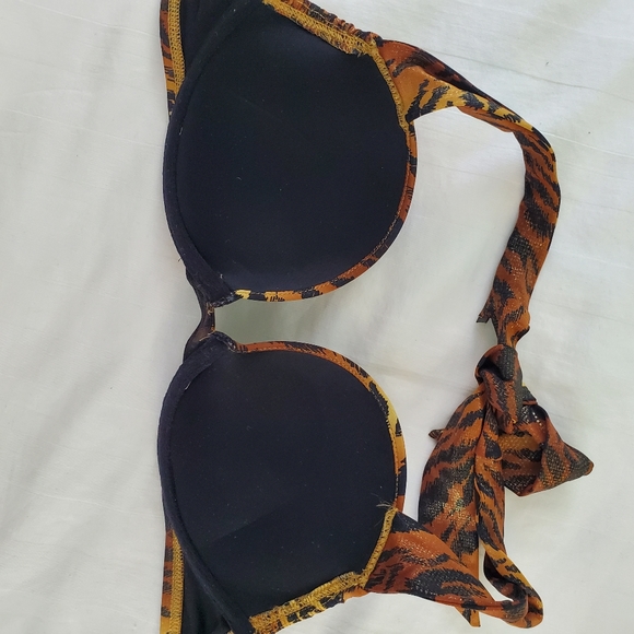 Victoria's Secret Swim Bombshell Tiger Print Shimmer Bikini Top & Bottom 34A XS - Picture 8 of 16